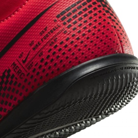 Chaussures d'intérieur Nike Mercurial Superfly 7 Club Ic Jr AT8153-606 multicolore oranges et rouges 7