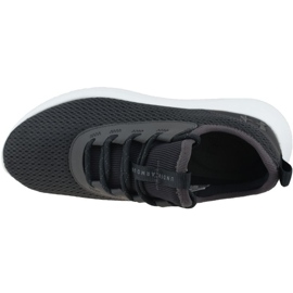 Under Armour W Skylar 2 W 3022582-100 le noir 2