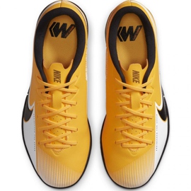 Nike Mercurial Vapor 13 Academy Ic Jr AT8137 801 chaussures de football jaune jaunes 2