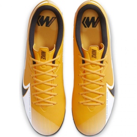 Chaussure de football Nike Mercurial Vapor 13 Academy Tf M AT7996 801 noir, orange, jaune jaunes 3