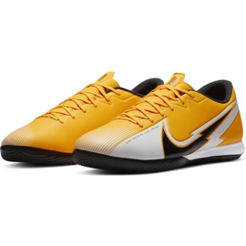 Chaussure de football Nike Mercurial Vapor 13 Academy M Ic AT7993 801 multicolore jaunes 1
