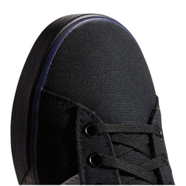 Chaussures Adidas Daily 3.0 M FW7050 le noir 1