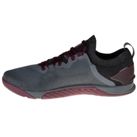 Under Armour TriBase Règne 3 M 3023698-101 noir 1