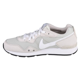Nike Venture Runner W CK2948-002 blanche gris 1 Nike Venture Runner W CK2948-002 blanche gris 1