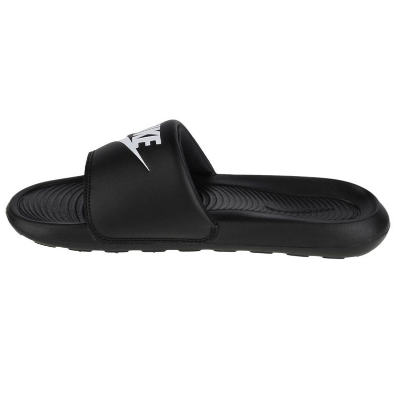 Pantoufles Nike Victori One Slide W CN9677-005 le noir 1