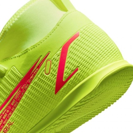 Chaussures d'intérieur Nike Mercurial Superfly 8 Club Ic Jr CV0792-760 jaune jaune 5