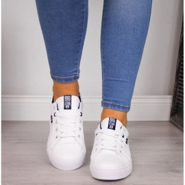 Baskets Big Star W EE274312 blanches 3