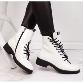 Bottines asymétriques laquées blanches Vinceza W JAN32B 6