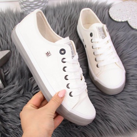 Baskets basses en cuir écologique Big Star W II274230 blanc blanche 1 Baskets basses en cuir écologique Big Star W II274230 blanc blanche 1