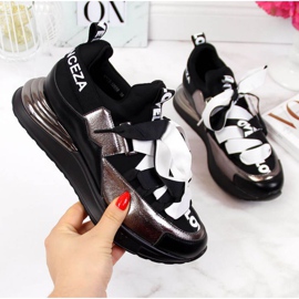 Baskets noires avec inscriptions Vinceza W JAN49B 1