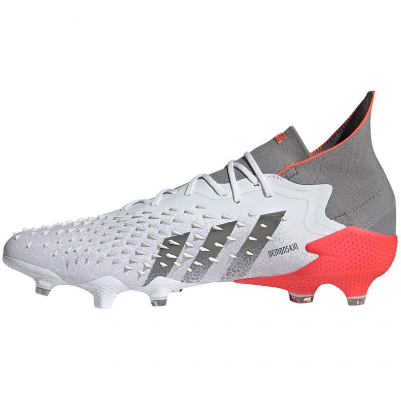 Chaussures de foot Adidas Predator Freak.1 Fg M FY6255 blanc, blanc, gris/argent blanc 1
