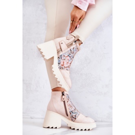 Bottes En Cuir Sur Un Poteau Massif Maciejka Beige 05325-04 2 Bottes En Cuir Sur Un Poteau Massif Maciejka Beige 05325-04 2