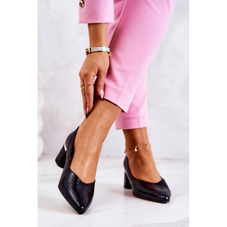 PA2 Escarpins En Cuir Toes In Spitz Bleu Marine Marilyn 2 PA2 Escarpins En Cuir Toes In Spitz Bleu Marine Marilyn 2