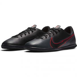 Nike Mercurial Vapor 13 Club Ic Jr AT8169-060 chaussures de football multicolore le noir 3