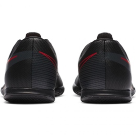 Nike Mercurial Vapor 13 Club Ic Jr AT8169-060 chaussures de football multicolore le noir 4