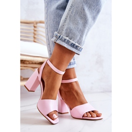 FJ1 Sandales en cuir sur une barre Estrella rose 2 FJ1 Sandales en cuir sur une barre Estrella rose 2