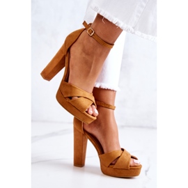 Sandales En Daim Sur Une Barre Lanelle Camel brun 6