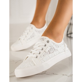 Baskets femme Big Star ajourées W274925 blanche 1