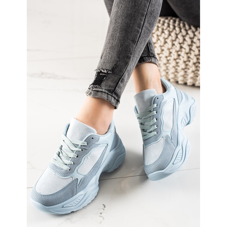 Marquiz Baskets bleues sur la plateforme 2