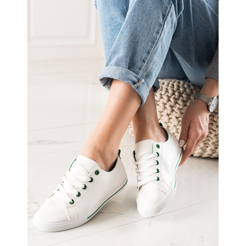 TRENDI Baskets basses classiques blanc 1