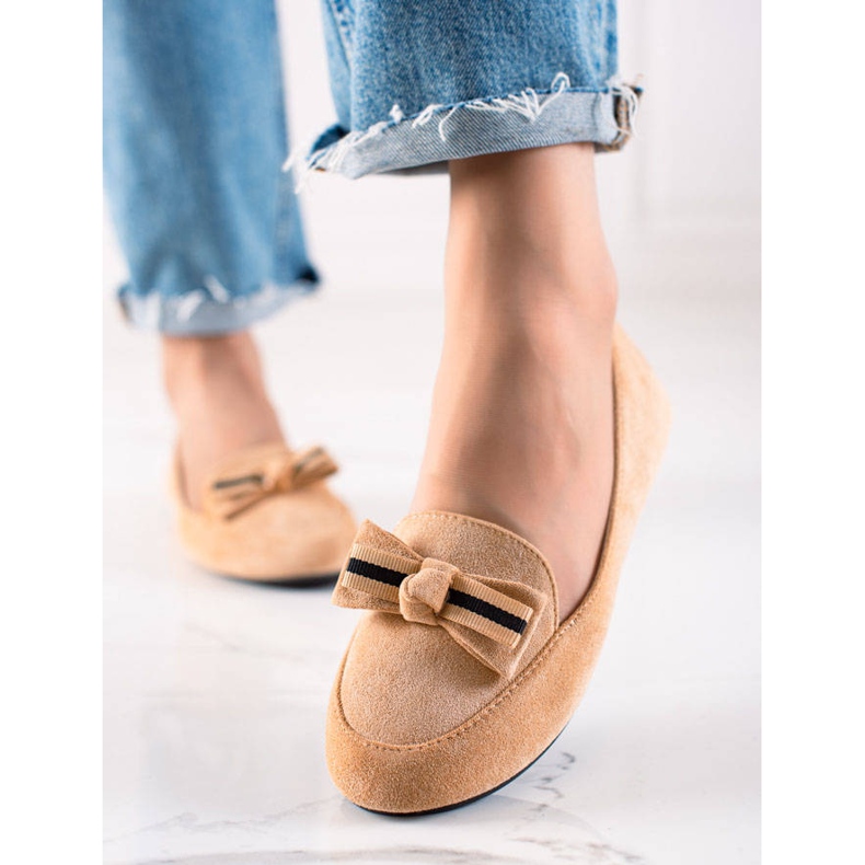 TRENDI Seigneurs classiques avec un arc beige 1