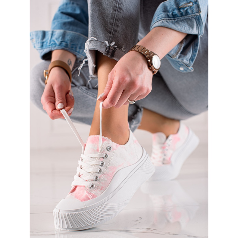 Seastar Baskets à la mode sur une large plateforme blanche 1