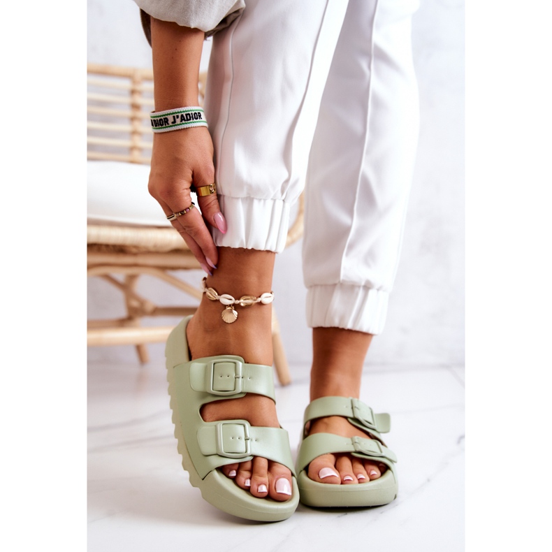 PS1 Tongs en caoutchouc sur la plate-forme verte Westie 1