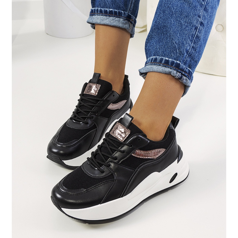 Chaussures de sport Nazaria noires doré 1