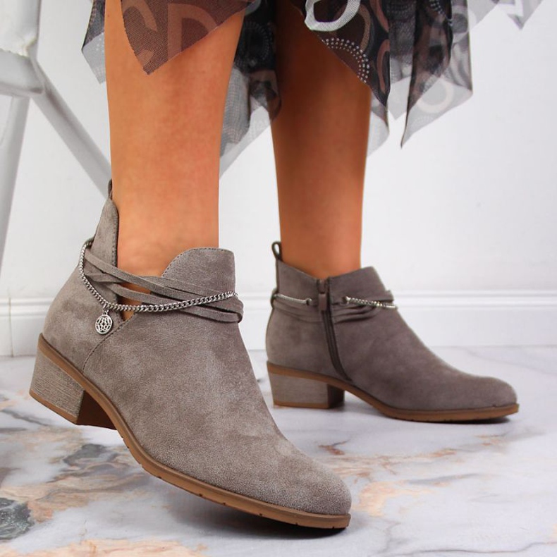 Bottes grises avec une chaîne Filippo W PAW318B 2