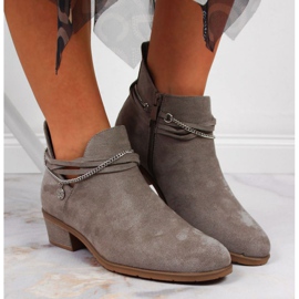 Bottes grises avec une chaîne Filippo W PAW318B 3
