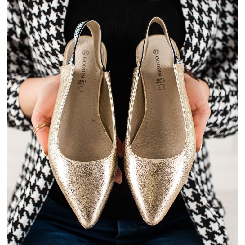 Goodin Escarpins à talon découvert doré 1