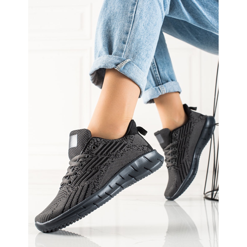 Bona Chaussures de sport ajourées noir 1