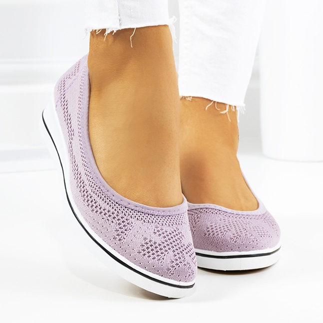 Ballerines violettes sur le coin Connor 1
