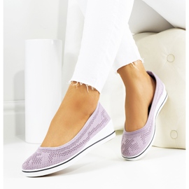 Ballerines violettes sur le coin Connor 2