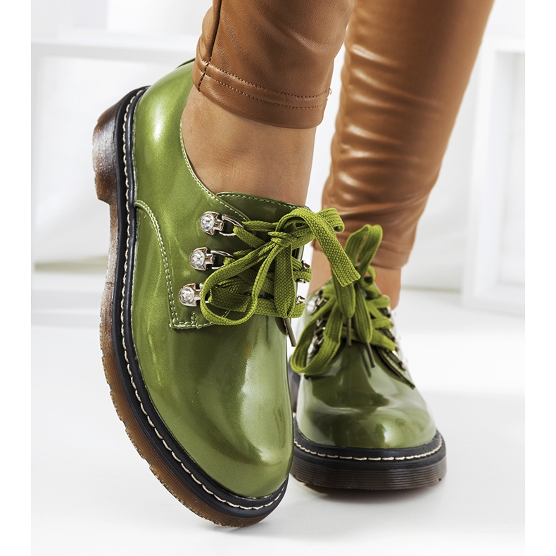 Chaussures laquées vertes de Kristina 1
