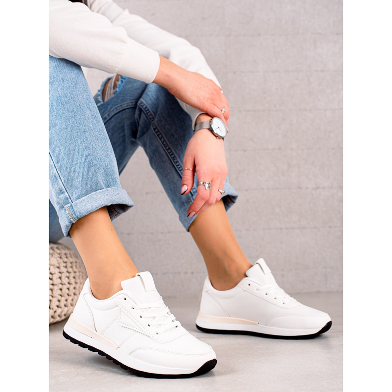 TRENDI Chaussures de sport blanches 1