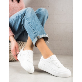 TRENDI Baskets classiques sur la plate-forme blanche 3