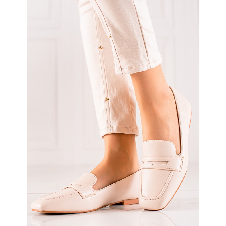 Balada Mocassins classiques avec cuir écologique beige 1
