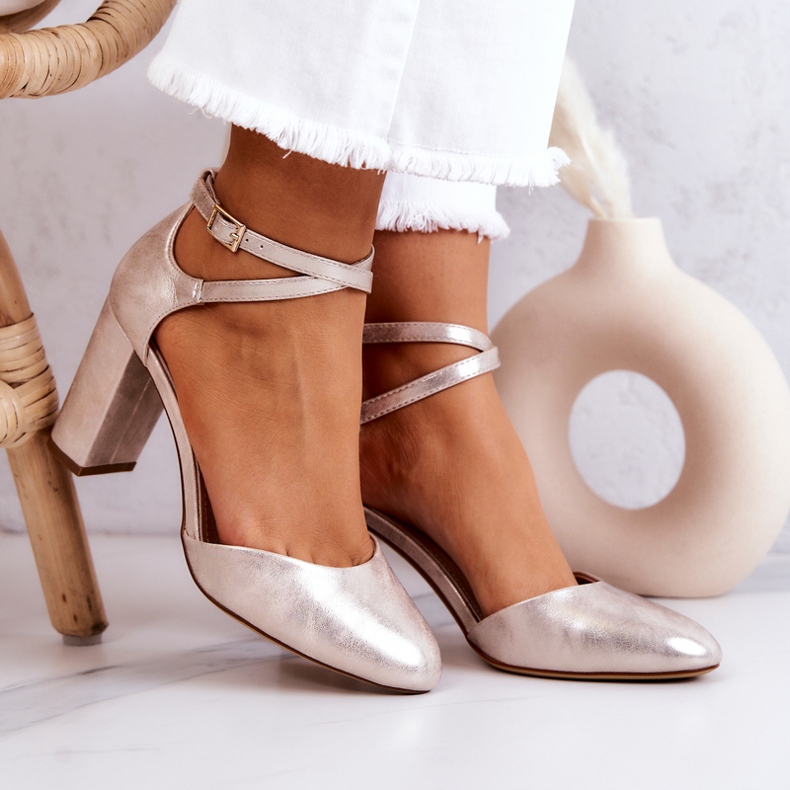 Escarpins En Cuir Sur Un Pilier Sergio Leone SK851 Doré d'or 2