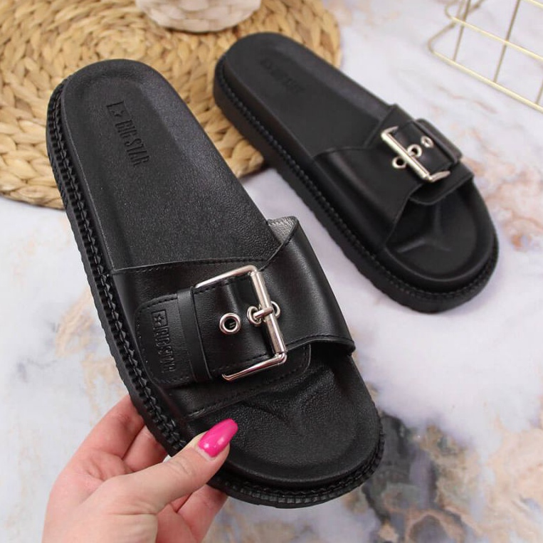 Chaussons noirs sur la plate-forme Big Star W JJ274A307 1