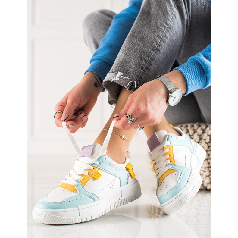 TRENDI Baskets élégantes blanche vert jaune 1