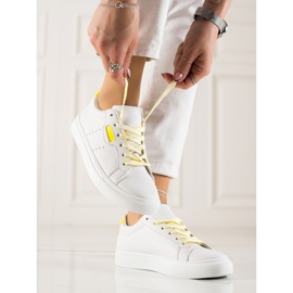 TRENDI Chaussures de sport blanches avec cuir écologique 1