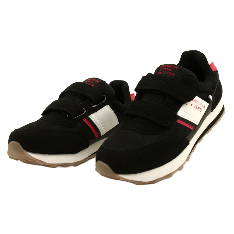 Chaussures de sport noir Black American Club ES90 / 22 2