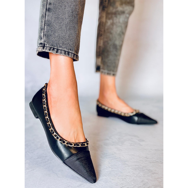 Ballerines avec une chaîne Sabina Noir 1