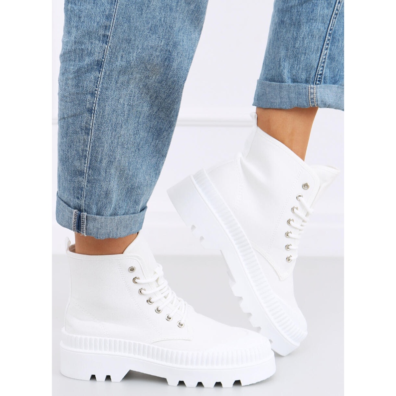 Baskets de trekking à la cheville Costa White blanche 1 Baskets de trekking à la cheville Costa White blanche 1