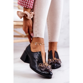 PA2 Élégants talons hauts en cuir avec décoration Delaver noire le noir 1