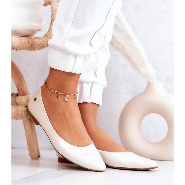 Ballerines en cuir pour femme Maciejka 04100-26 Beige clair 1