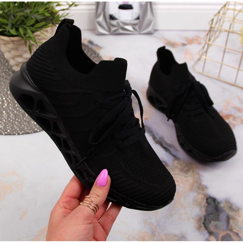 Chaussures de sport McKeylor W JAN84A noires 1