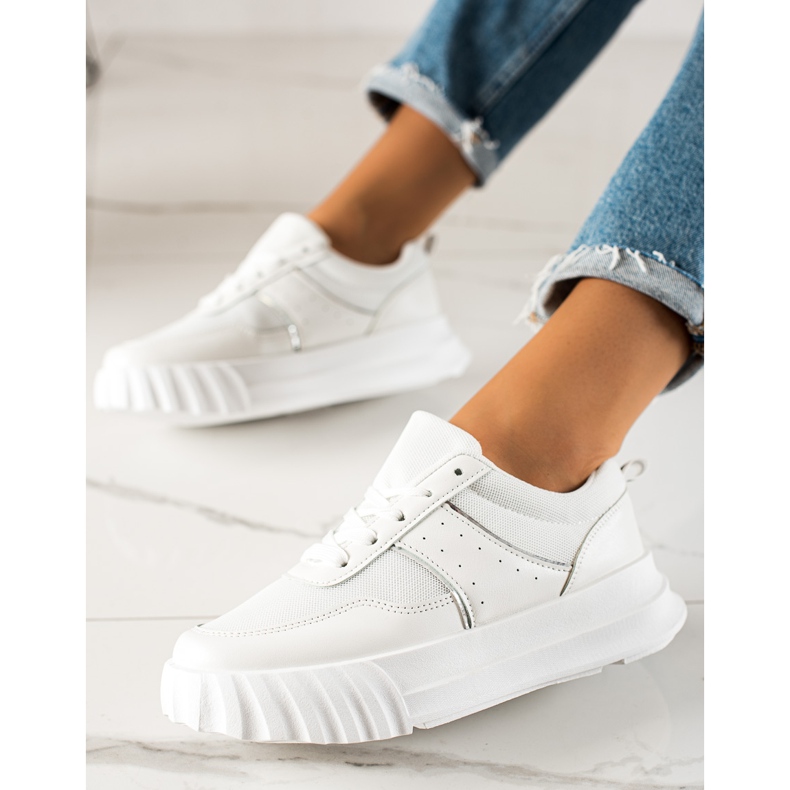 TRENDI Baskets de sport sur la plate-forme blanche 2