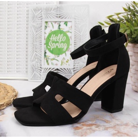 Sandales noires sur le poteau eVento W EVE344B le noir 2